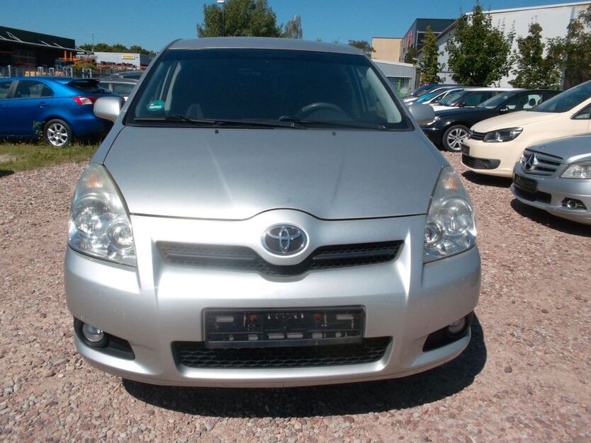 Toyota Corolla Verso 188.000 km 3.000 € erfurt 99087