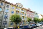 Hinterhaus mit 3 Zimmern, Terrasse, Wintergarten, Gäste-WC in der Eugen-Richter-Straße