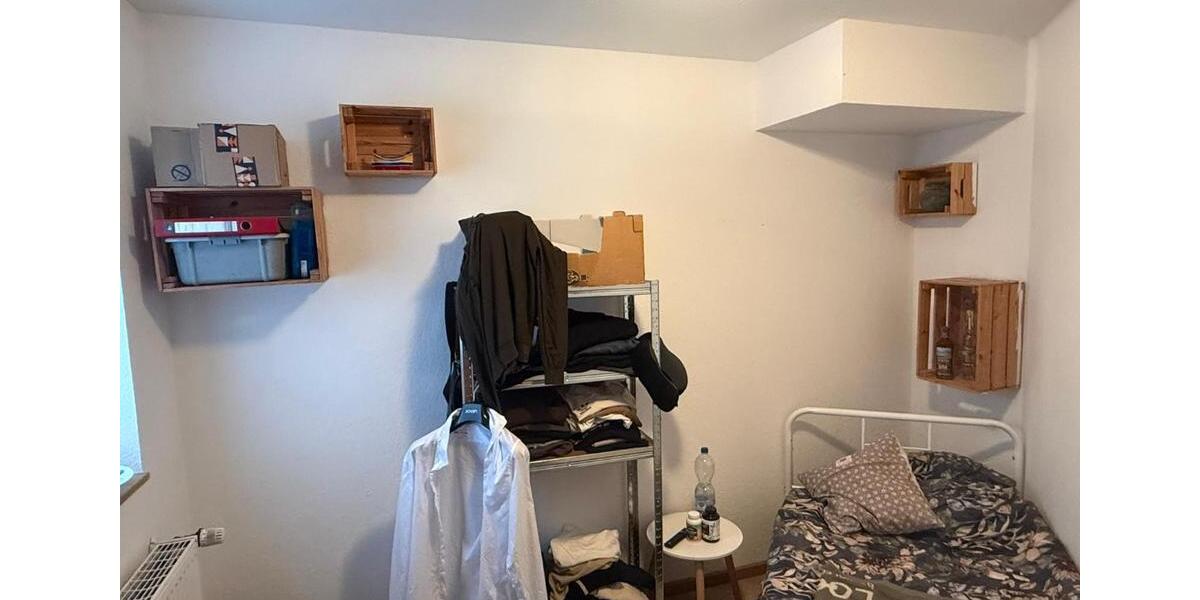 Dachgeschoßwohnung Erfurt Johannesvorstadt - 3 Zimmer, 74 m&sup2;, 207.000&euro; | Angebot:25105434