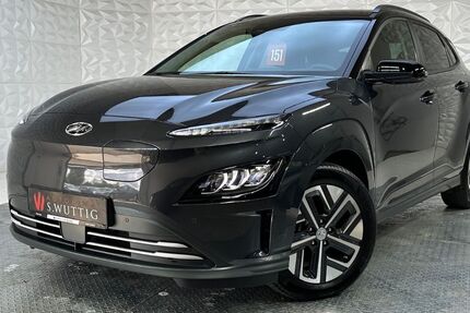 Hyundai KONA Elektro 28.600 km 24.590 € Bad Langensalza 99947