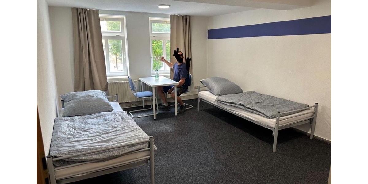 Etagenwohnung Arnstadt - 5 Zimmer, 80 m&sup2;, 20&euro; | Angebot:24662824