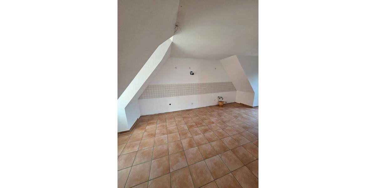 Etagenwohnung Erfurt Altstadt - 2 Zimmer, 128 m&sup2;, 1.190&euro; | Angebot:26787966