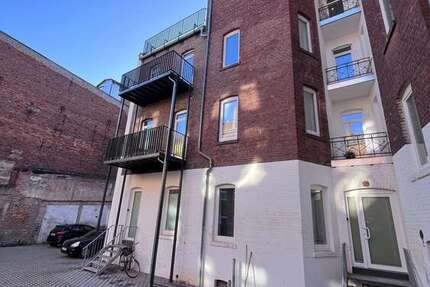 Wohnung Erfurt Krämpfervorstadt - 2 Zimmer, 103 m&sup2;, 1.050&euro; | Angebot:26187418