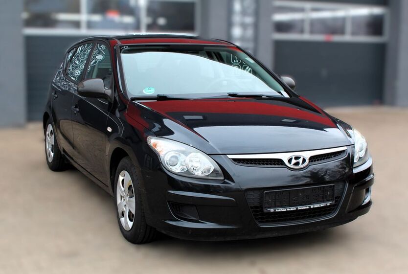 Hyundai i30 153.000 km 2.990 € Erfurt 99086