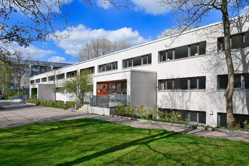 Etagenwohnung Erfurt Berliner Platz - 2 Zimmer, 52 m&sup2;, 350&euro; | Angebot:25251076