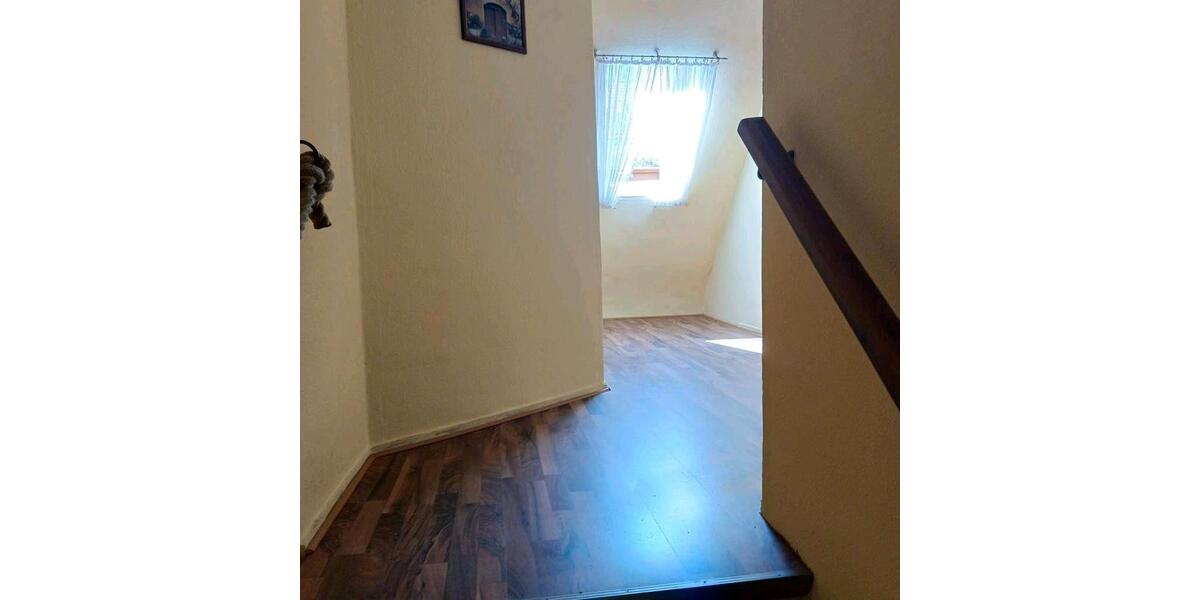Einfamilienhaus Arnstadt - 5 Zimmer, 155 m&sup2;, 265.000&euro; | Angebot:26503156