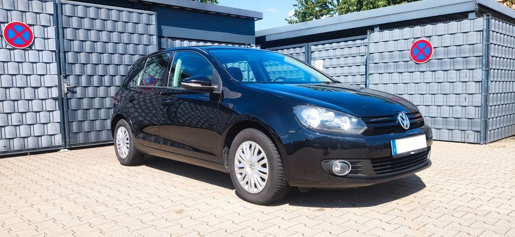 VW Golf 189.341 km 3.500 € Weimar 99428
