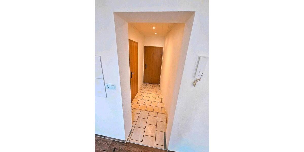 Etagenwohnung Greußen - 2 Zimmer, 63 m&sup2;, 570&euro; | Angebot:26558171