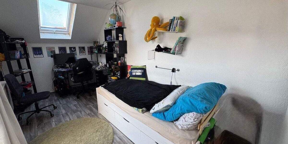 Doppelhaushälfte Ohrdruf - 4 Zimmer, 95 m&sup2;, 195.000&euro; | Angebot:25386914