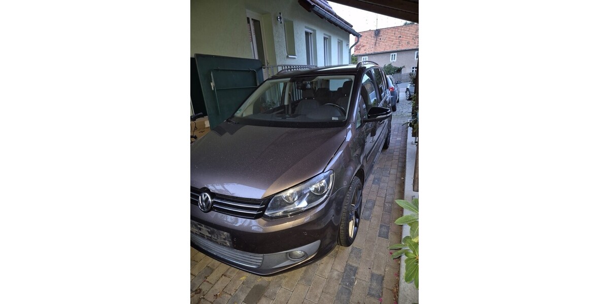 VW Touran 135.000 km 5.600 &euro; Erfurt 99084