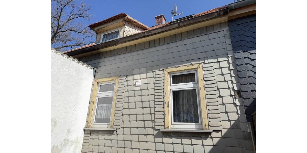 Doppelhaushälfte Gotha Uelleben - 7 Zimmer, 85 m&sup2;, 90.000&euro; | Angebot:25664932
