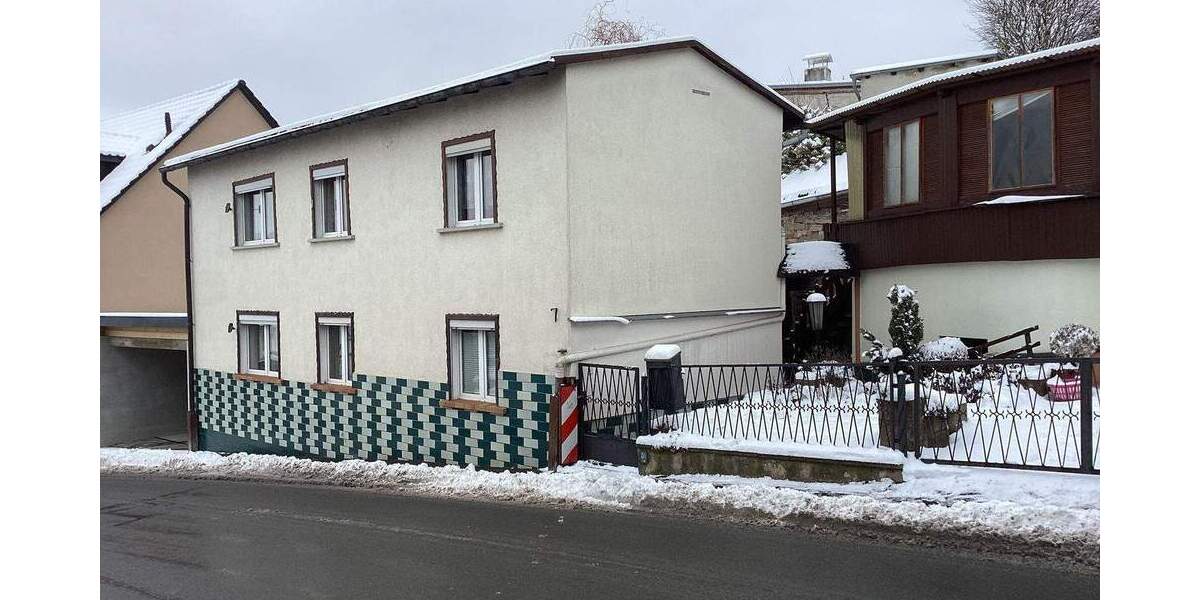 Einfamilienhaus Bad Berka - 4 Zimmer, 95 m&sup2;, 99.000&euro; | Angebot:25676947