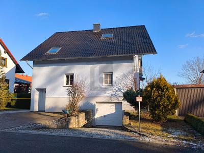 TRAUM VON MEHRGENERATION ODER CASHFLOW - Zweifamilienhaus Arnstadt | Angebot:27224486