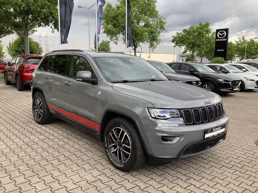 Grand Cherokee