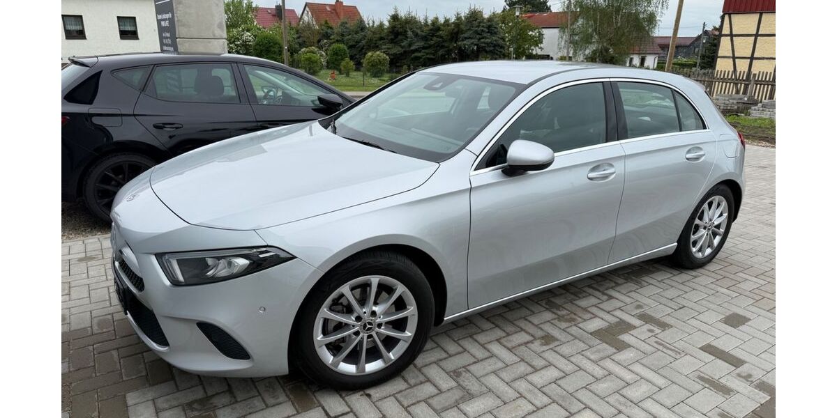 Mercedes-Benz A 200 20.350 km 24.500 &euro; Molschleben 99869