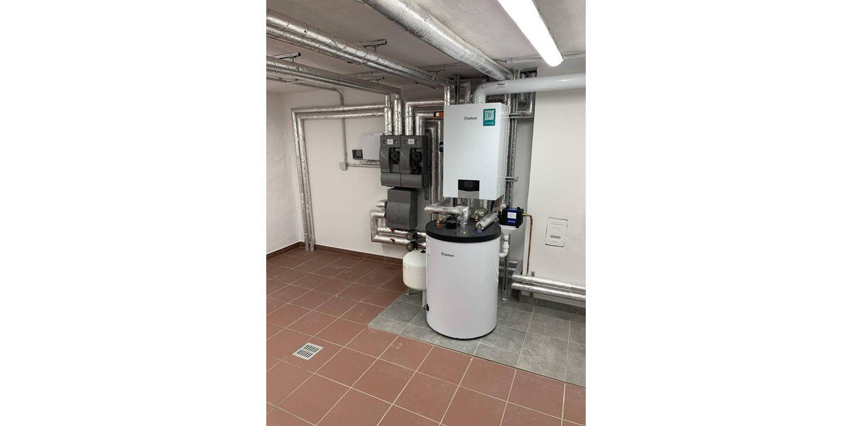 Reihenmittelhaus Gotha - 6 Zimmer, 170 m&sup2;, 1.800&euro; | Angebot:26750400