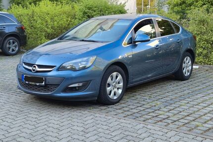 Opel Astra 214.000 km 4.590 &euro; Erfurt 99085