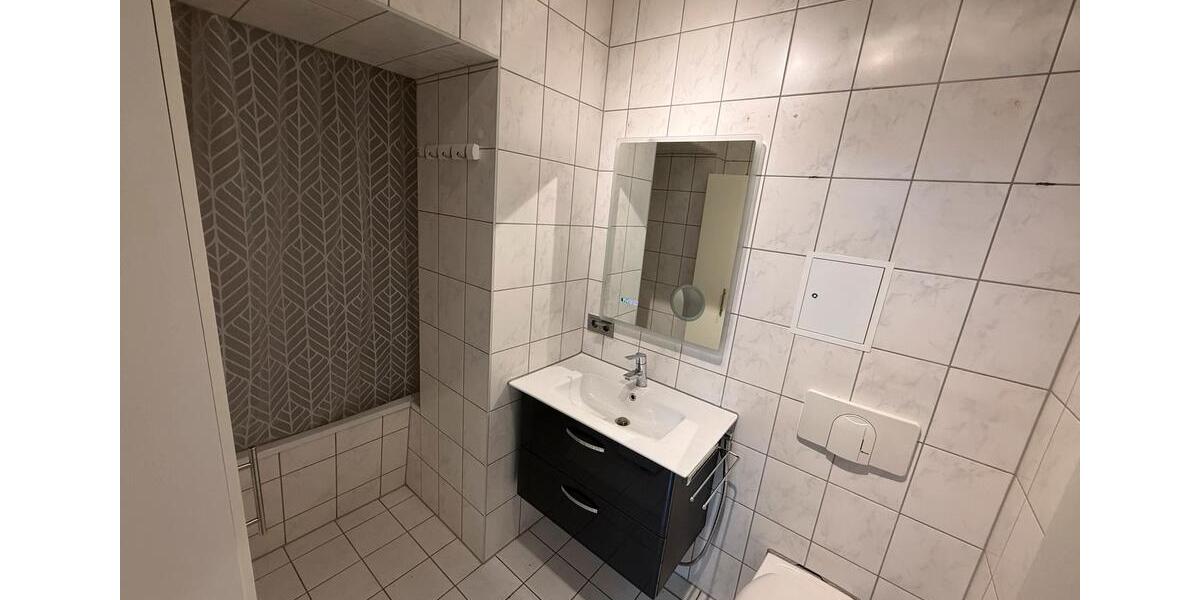 Etagenwohnung Erfurt Andreasvorstadt - 2 Zimmer, 71 m&sup2;, 675&euro; | Angebot:24564966