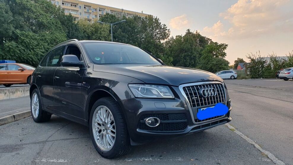 Audi Q5 185.000 km 14.100 € Erfurt 99087