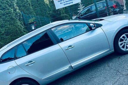 Renault Megane 107.000 km 5.599 € Gotha 99867