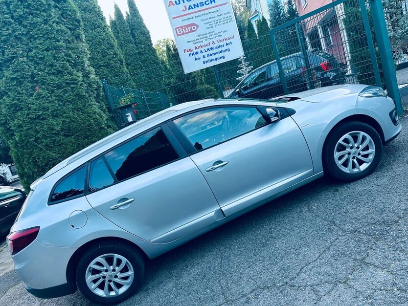 Renault Megane 107.000 km 5.599 € Gotha 99867