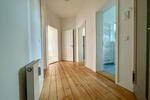 #Nur WG geeignet #Altbau #Einbauküche #Modernes Tageslichtbad #Balkon #Innenstadtlage #Bahnhofsnähe
