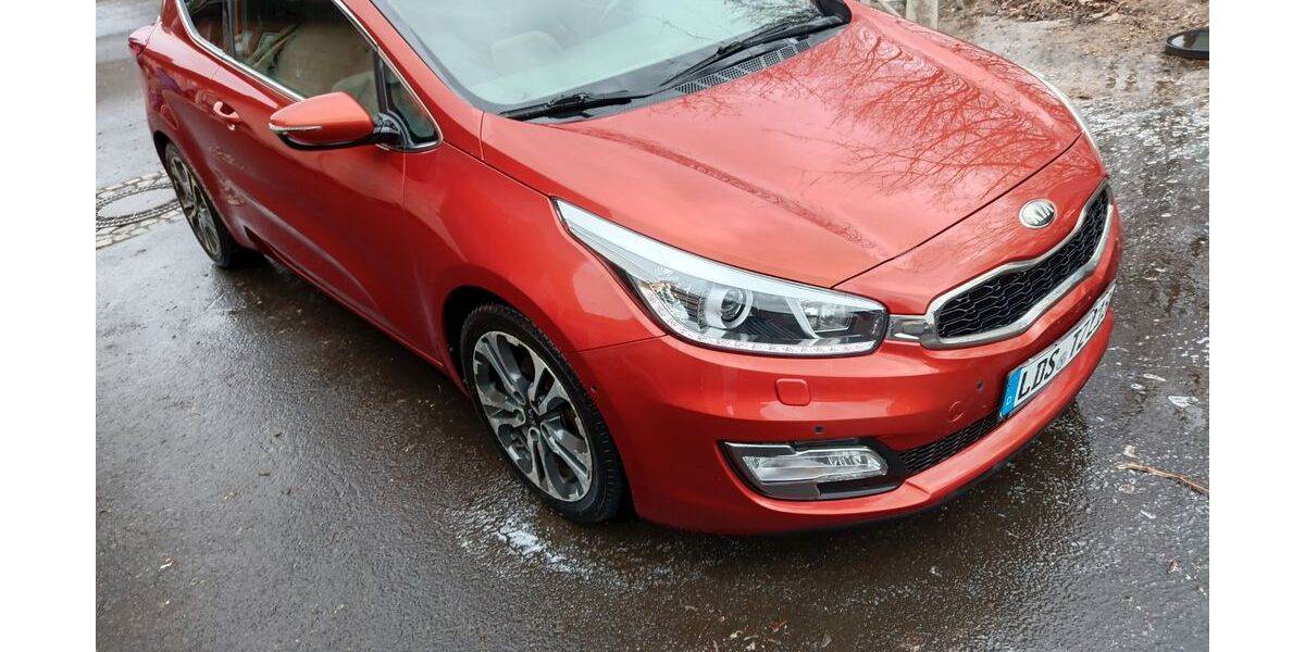 Kia pro ceed / ProCeed 88.200 km 9.000 &euro; Gotha 99867