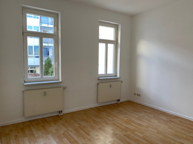 Großzügige Wohnung im Stadtzentrum - Etagenwohnung Gotha 99867 Gotha | Angebot:23533837