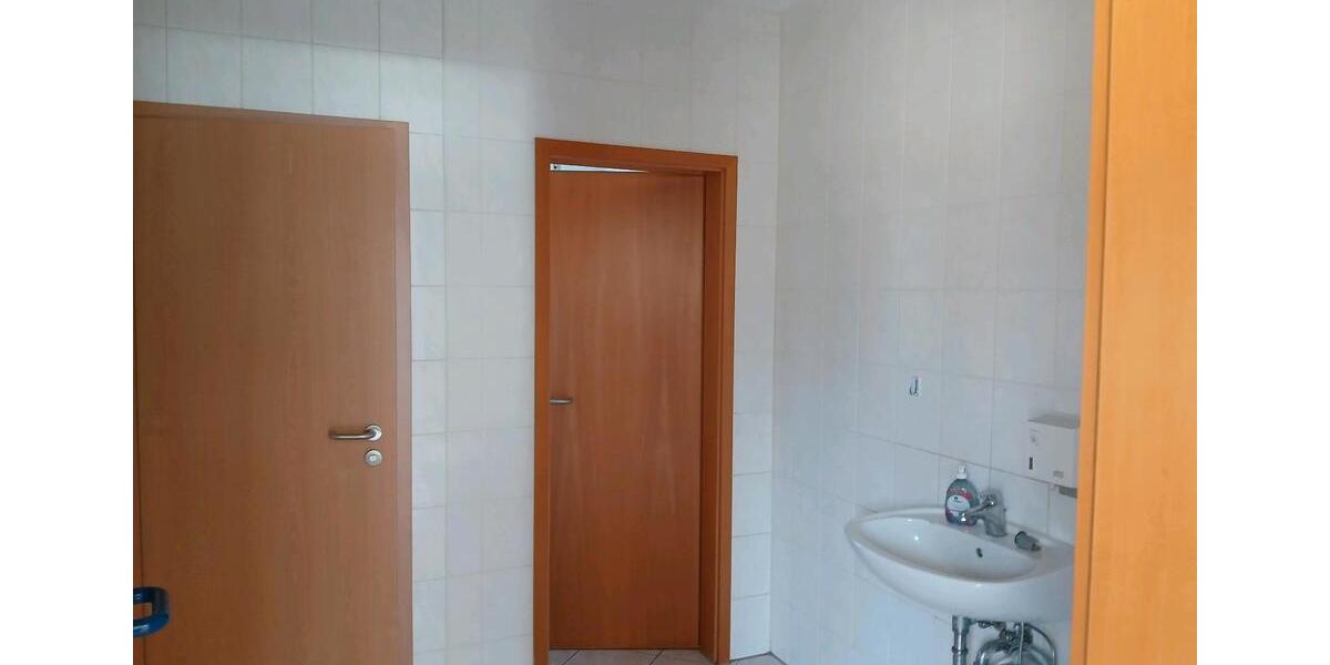 Gewerbeobjekt Sömmerda - 1.500&euro; | Angebot:25331877