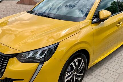 Peugeot 208 89.200 km 11.350 &euro; Arnstadt 99310