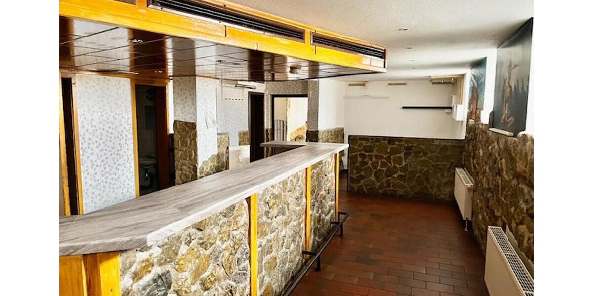 IDEAL FÜR IMBISS ODER LIEFERDIENST! Gewerbeeinheit in etablierter Altstadtlage zimmer