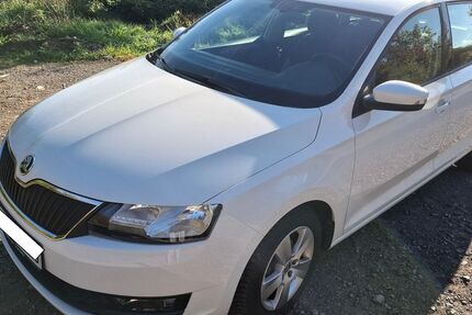 Skoda Rapid 97.759 km 9.220 &euro; Gotha 99867