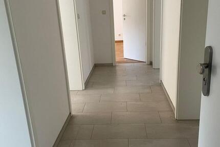 Helle 3 Raumwohnung in Erfurt Süd 3 zimmer