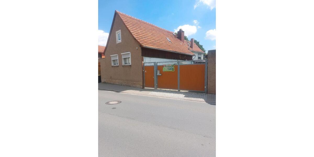Einfamilienhaus Erfurt Stotternheim - 8 Zimmer, 200 m&sup2;, 230.000&euro; | Angebot:26945963
