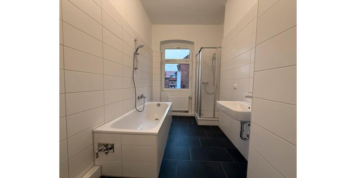 Etagenwohnung Erfurt Johannesplatz - 3 Zimmer, 98 m&sup2;, 928&euro; | Angebot:23790000