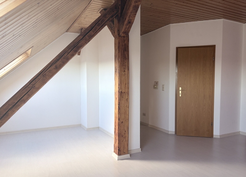Ihre Eigentumswohnung über den Dächern von Gotha - Dachgeschoßwohnung Gotha Schäferstraße | Angebot:27692270