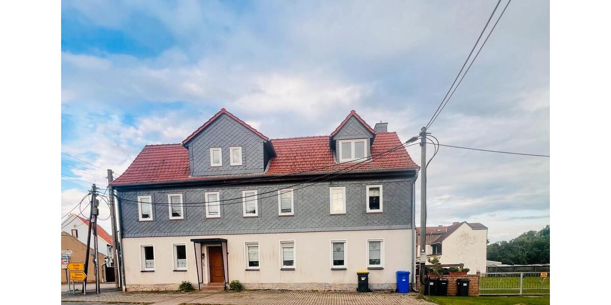 MehrfamilienhausPrivatverkauf mit Garten,Pool & Keller 8 zimmer