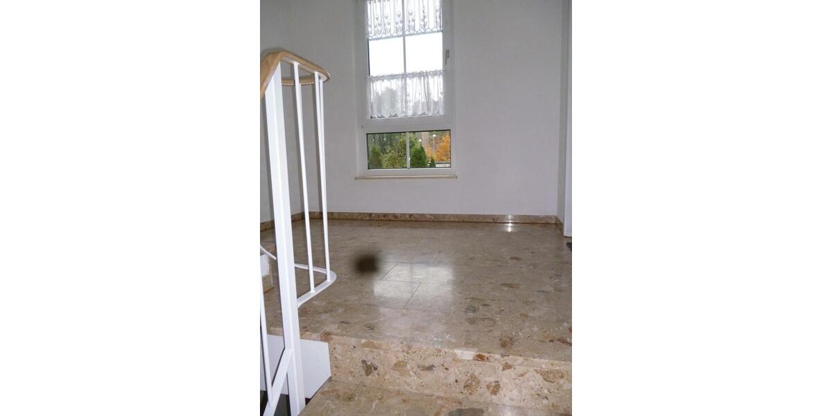 Etagenwohnung Gotha - 4 Zimmer, 120 m&sup2;, 1.015&euro; | Angebot:25571967