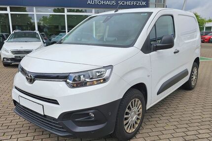 Toyota Proace (Verso) 208.400 km 8.389 &euro; Weimar 99425