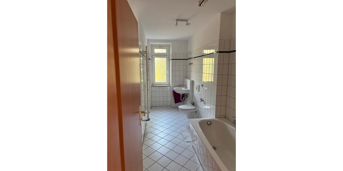 Etagenwohnung Erfurt Johannesvorstadt - 2 Zimmer, 73 m&sup2;, 960&euro; | Angebot:26135200