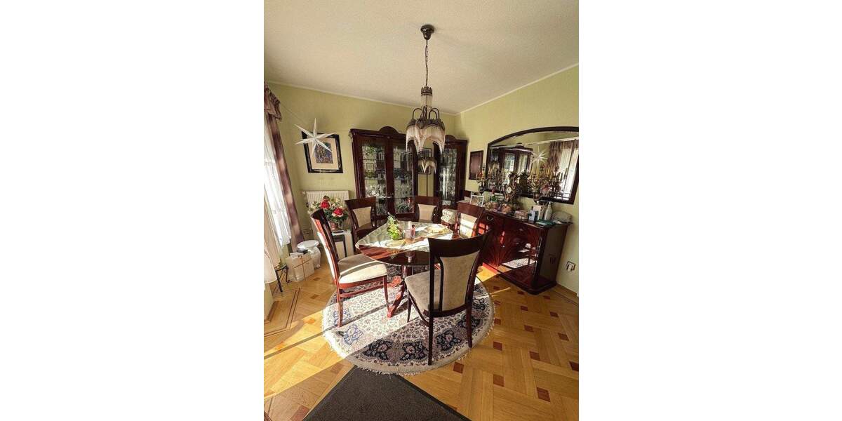Einfamilienhaus Ohrdruf - 7 Zimmer, 162 m&sup2;, 395.000&euro; | Angebot:25673473