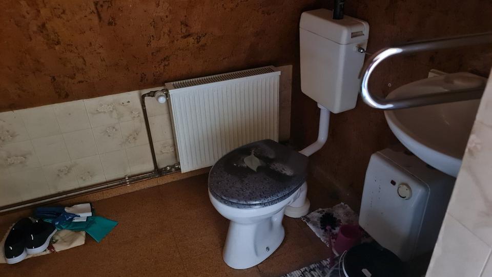 Einfamilienhaus Nesse-Apfelstädt Apfelstädt - 13 Zimmer, 230 m&sup2;, 110.000&euro; | Angebot:21605269