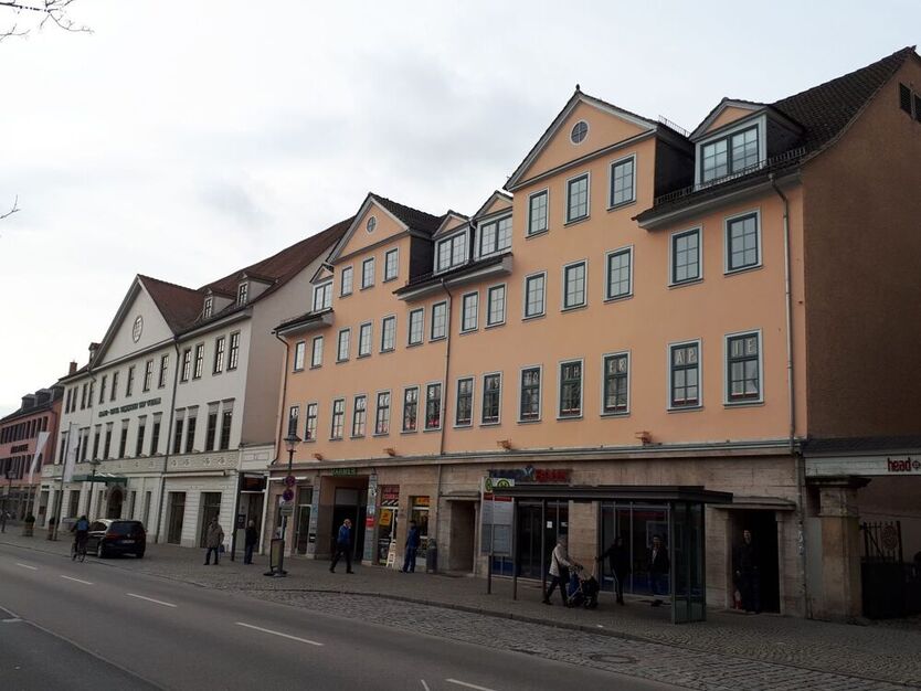 Wohn- und Geschäftshaus im Stadtzentrum von Weimar