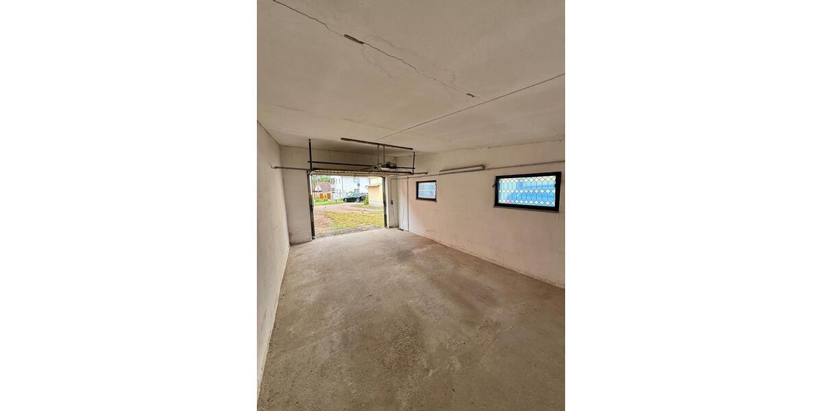 Erdgeschoßwohnung Greußen - 4 Zimmer, 60 m&sup2;, 47.500&euro; | Angebot:27020772