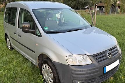 VW Caddy 214.000 km 2.200 &euro; Frohndorf 99610