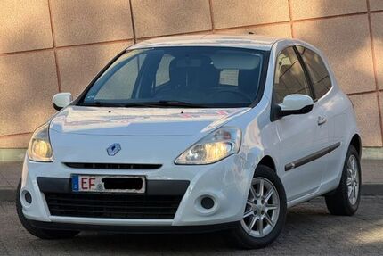 Renault Clio 154.000 km 2.990 &euro; Erfurt 99091