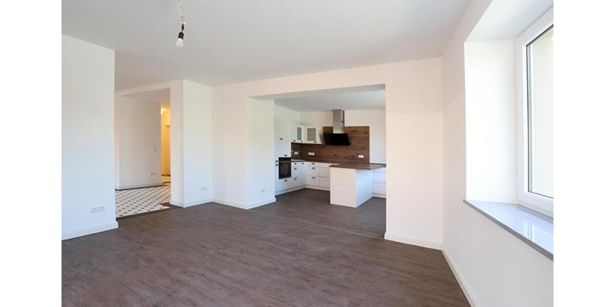 Einfamilienhaus Grammetal - 7 Zimmer, 300 m&sup2;, 2.900&euro; | Angebot:23793923