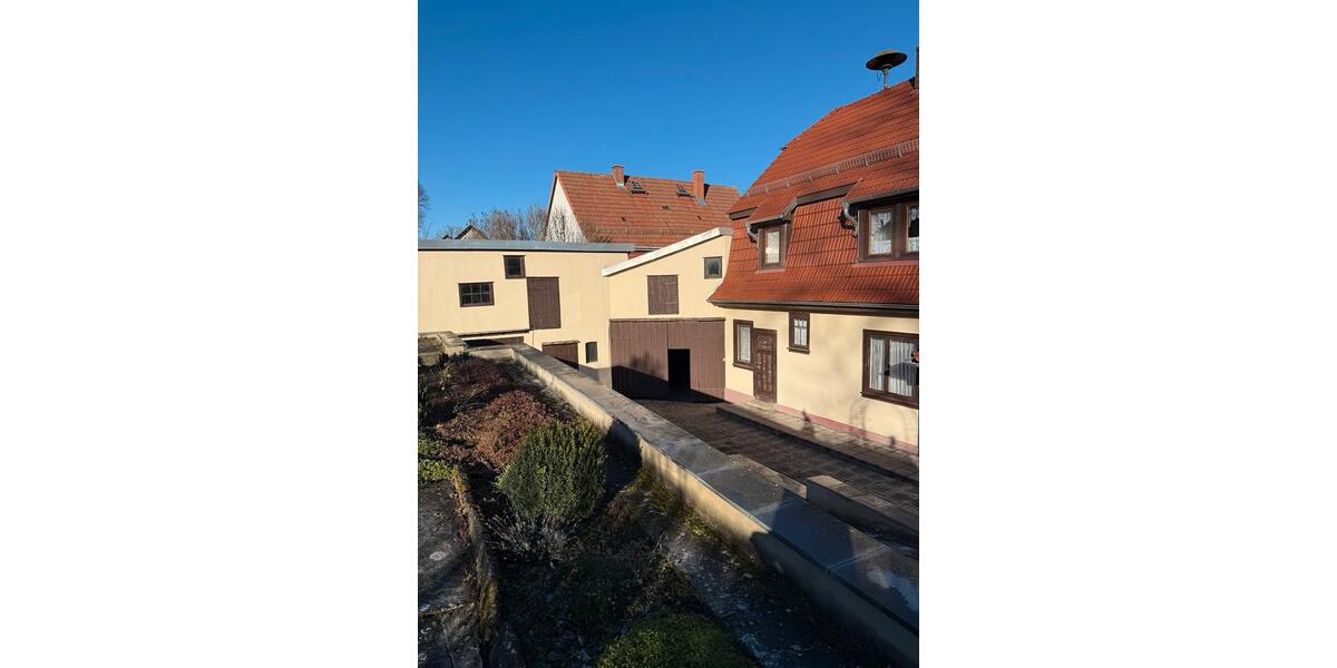 Einfamilienhaus Arnstadt - 8 Zimmer, 134 m&sup2;, 153.000&euro; | Angebot:26402797