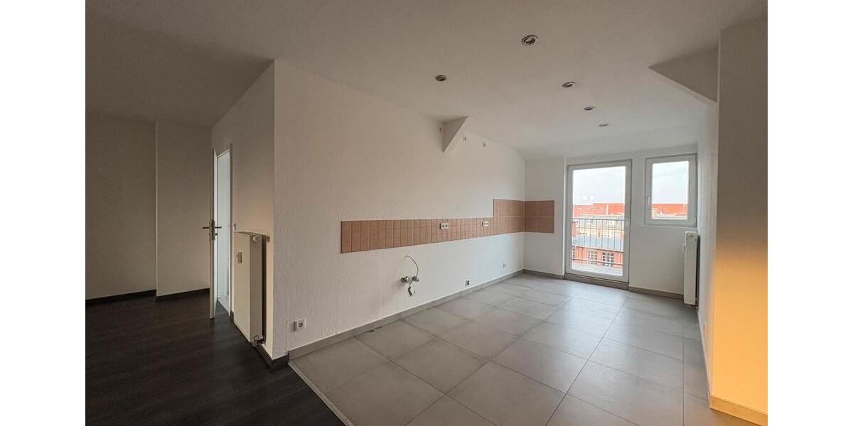 Etagenwohnung Erfurt Johannesplatz - 3 Zimmer, 108 m&sup2;, 864&euro; | Angebot:25868163