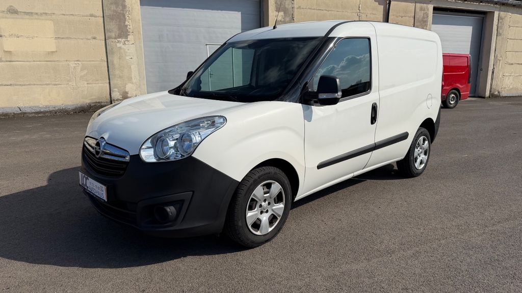 Opel Combo 218.367 km 5.200 &euro; Gebesee 99189